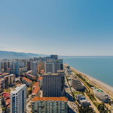 Grand City Apart-Hotel Batumi Exteriör bild