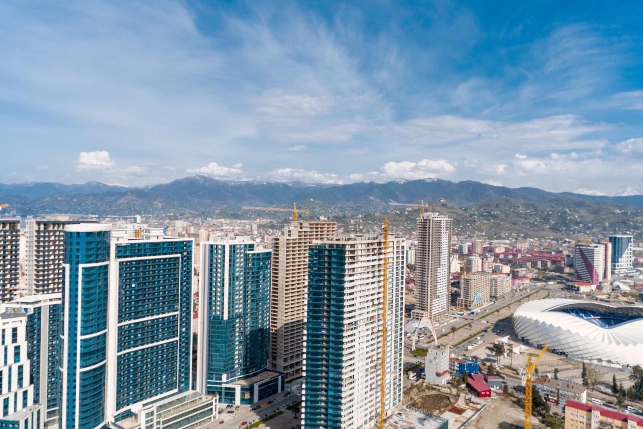 Grand City Apart-Hotel Batumi Exteriör bild