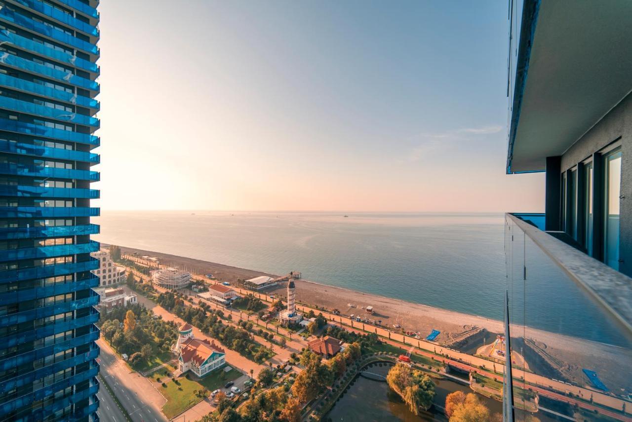 Grand City Apart-Hotel Batumi Exteriör bild